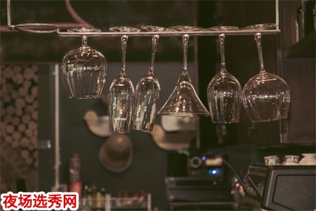 济南KTV直招模特佳丽日结1800-2000当天安排住宿图片展示