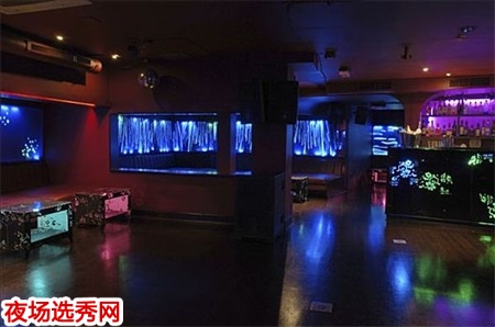 重庆KTV领队招聘模特礼仪日结无任务无费用图片展示