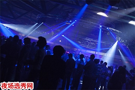 兰州夜总会招聘服务员信息〖日结工资1000起〗图片展示