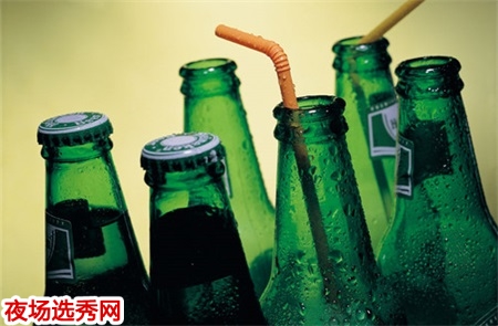 天津高端夜场招聘礼仪女日结无费用快速赚钱 来就是捡钱图片展示
