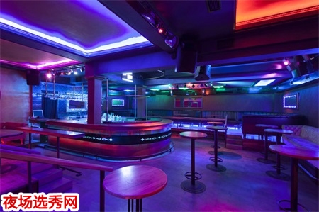 深圳高端商务KTV招聘兼职服务员信息〖日结小费3000起步〗图片展示