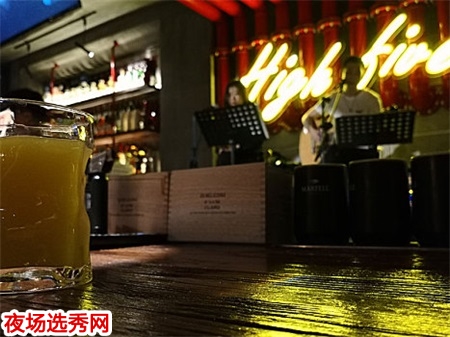广州高端商务KTV招聘包厢服务员〖人少上班快〗图片展示